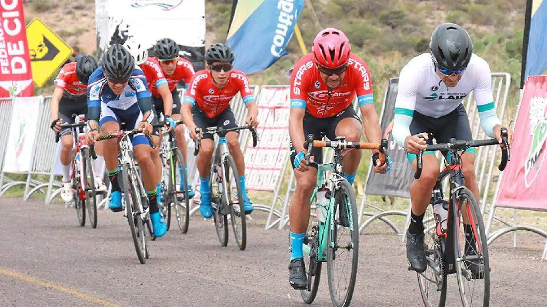 ciclistas en juegos nacionales